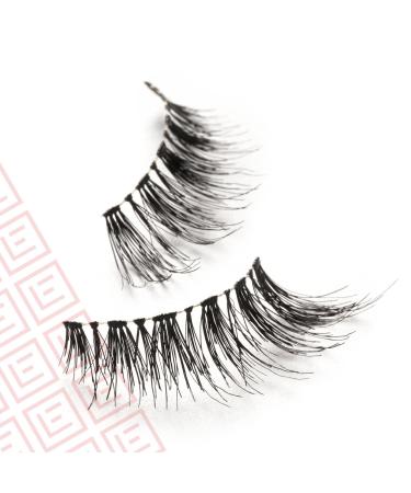 Discover Eylure 3/4 Length Light & Wispy No. 015 Eyelashes - Elevate Your Style Instantly! - Buy Online on GoSupps.com