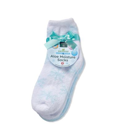 Earth Therapeutics Blue Aloe Moisture Super Plush Snowflake Design Socks 1 pair