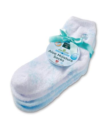 Earth Therapeutics Blue Aloe Moisture Super Plush Snowflake Design Socks 1 pair - Transform Your Style with the Best Innovation Today! - Buy Online on GoSupps.com