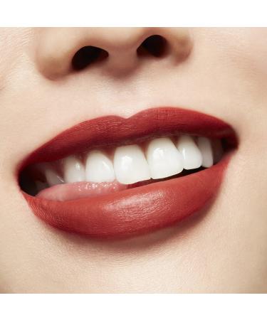 Discover MAC Chili's Crew Retro Matte Liquid Lipstick Chili Addict (very matte warm brick red) - Elevate Your Style Instantly! - Buy Online on GoSupps.com