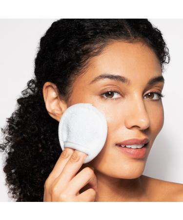 Discover Tweezerman Reusable Makeup Remover Pads - Elevate Your Style Instantly! - Buy Online on GoSupps.com