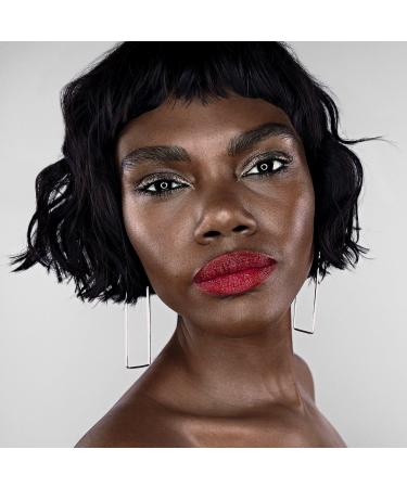 Smashbox Be Seen + Be Legendary Prime & Plush Lipstick Be Seen (cool red) - Transform Your Style with the Best Innovation Today! - Buy Online on GoSupps.com