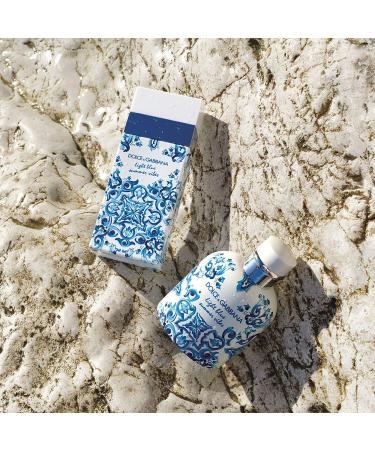 Discover Dolce&Gabbana Light Blue Summer Vibes Pour Homme Eau de Toilette 4.2 oz - Elevate Your Style Instantly! - Buy Online on GoSupps.com