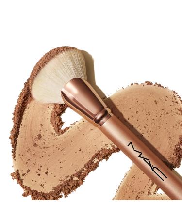 MAC 143S Bronzer Fan Brush - Discover Premium Quality Shop now! - Buy Online on GoSupps.com