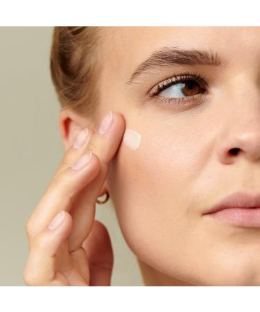 Discover Perricone MD No Makeup Instant Blur Priming Moisturizer 1.0 oz - Elevate Your Style Instantly! - Buy Online on GoSupps.com