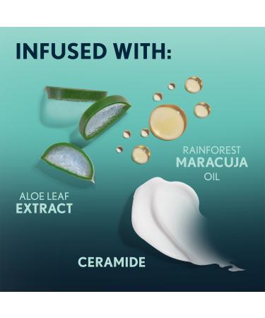 Discover CoverGirl Lash Blast Cleantopia Ultramarine Mascara Ultramarine Black (intense black with hint of blue) - Elevate Your Style Instantly! - Buy Online on GoSupps.com