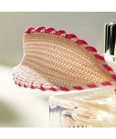 Discover ChloÃ© L'Eau de Parfum Lumineuse Pen Spray 0.33 oz - Elevate Your Style Instantly! - Buy Online on GoSupps.com