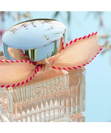 Discover ChloÃ© L'Eau de Parfum Lumineuse Pen Spray 0.33 oz - Elevate Your Style Instantly! - Buy Online on GoSupps.com