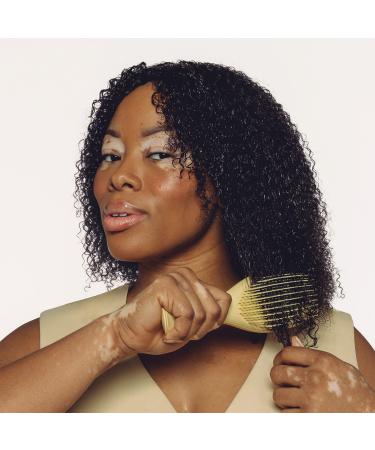 Discover Tangle Teezer Plant Brush for Naturally Curly Hair - Elevate Your Style Instantly! - Buy Online on GoSupps.com