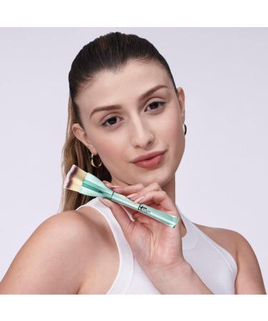 Discover IT Brushes For ULTA Limited Edition Star Foundation Brush 1 ct - Elevate Your Style Instantly! - Buy Online on GoSupps.com