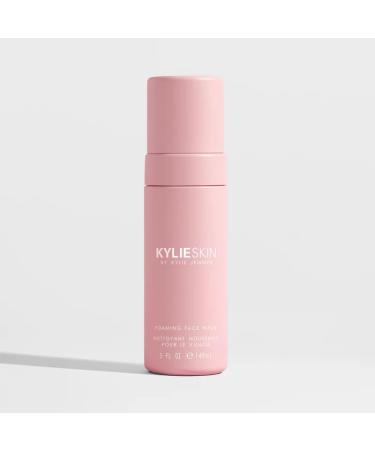 Kylie Jenner Foaming Foaming Face Wash 5 fl oz White