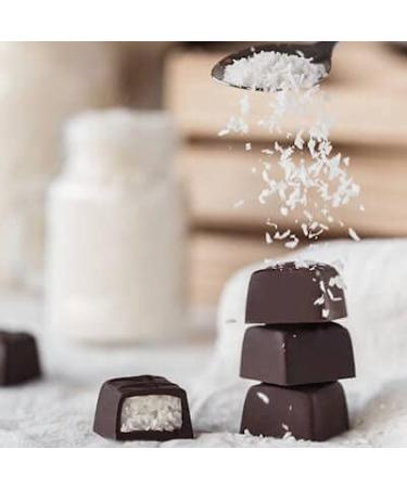 Buy Camelur 500g Organic Coconut Flaps - Sugar-Free Additive-Free Coconut Flakes in Biodegradable Packaging | International Shipping Available - Buy Online on GoSupps.com