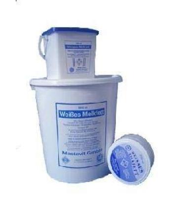 Mastavit Milking Grease 1000 ml | Vaseline for Udder Care | Premium DAB Quality | International Shipping Available - Buy Online on GoSupps.com