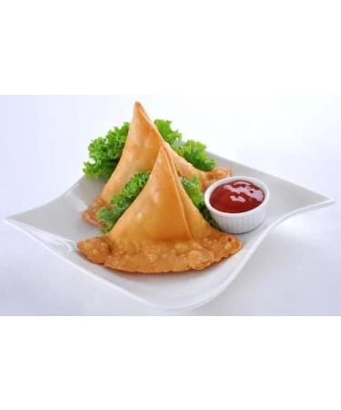 Shana Punjabi Samosas | with Tamarind Chutney | 20Pcs | Pyramid Shaped | Delicious Taste | Tea Snacks | Ready to Eat | 100% Fresh | Vegan | Indian Origin | 1180g - Buy Online on GoSupps.com