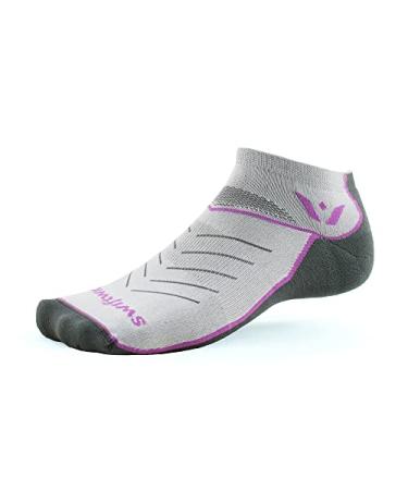 Swiftwick- VIBE ZERO Trail and Road Running Socks, No-Show Medium Purple