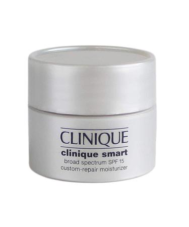 Clinique Smart Custom-repair Moisturizer Broad Spectrum SPF 15 for Dry Combination Skin  0.5 fl oz 15 ml 0.5 Fl Oz (Pack of 1)