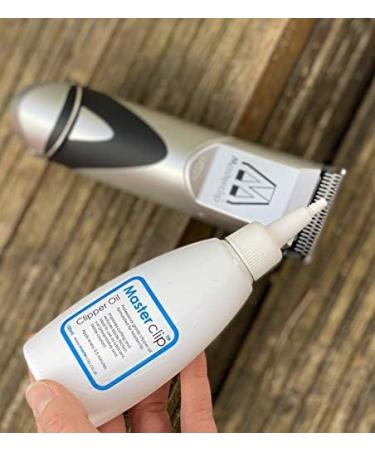 Masterclip Clipper Oil for dog clippers horse clipper 100 ml - Buy Online on GoSupps.com