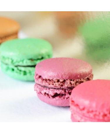 Set of 16 fresh handmade macaroons Lucy Borie 330 g - Buy Online on GoSupps.com