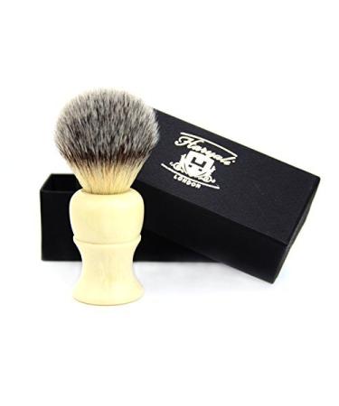 Shaving brush with badger hair in ivory base for a perfect shave.