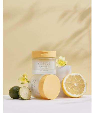 NEEDLY Vita C Glow Jelly Pad | Tampon tonifiant claircissant pour l'exfoliation le soin des imperfections et l'am lioration du tonus - Buy Online on GoSupps.com
