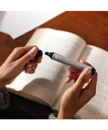 Saje Peppermint Halo Wand - Therapeutic Essential Oils with Papermint Eucalyptus & Rosemary | Shop Internationally - Buy Online on GoSupps.com