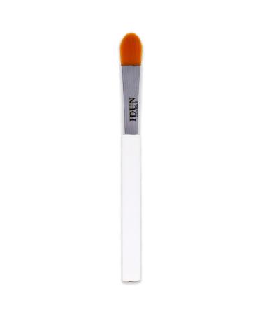 Idun Minerals - Concealer Brush - Small, Precise, Flat Tapered Tip - Soft Bristles For Concealing Blemishes - Gently Smooth Out Creamy Concealers - Leaving A Perfected Blurred Finish - 1 Pc