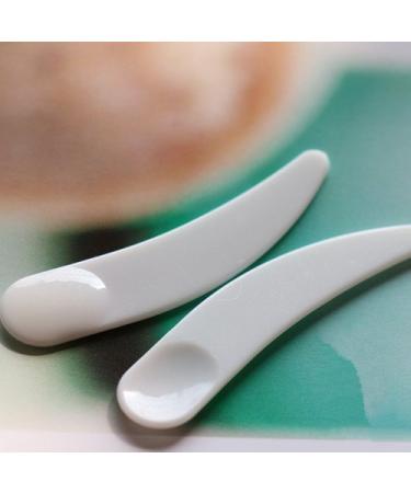 Onwon 100 PCS Mini Curved Cosmetic Scoop Makeup Mask Plastic Spoon - White - Buy Online on GoSupps.com