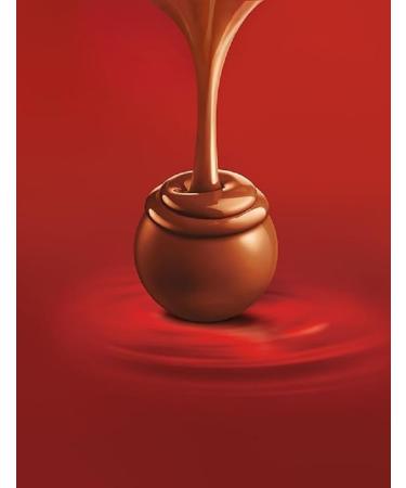 Lindt Lindor Silver Mixture 1kg - 80 Milk 70% Salted Caramel & Double Chocolate Pralines | Perfect Chocolate Gift - Buy Online on GoSupps.com