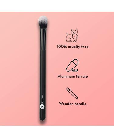Buy SUGAR Cosmetics Blend Trend Face Brush - 006 Highlighter | Best International Shipping - Buy Online on GoSupps.com