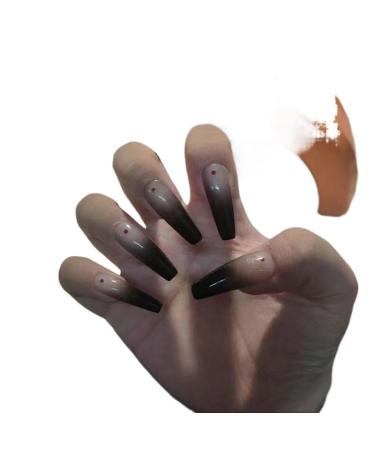Temperament-enhancing manicure whitening gradient European and American fashion trends are purely hand-worn manicure.(M)
