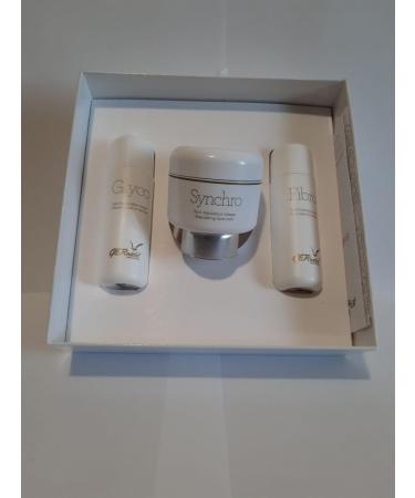 Gernetic International Special Box Glyco Cleansing Milk 50 ml Fibro delicate tonic lotion 50 ml Synchro Regenerating restorative facial cream for the night based on beeswax 50 ml - Buy Online on GoSupps.com