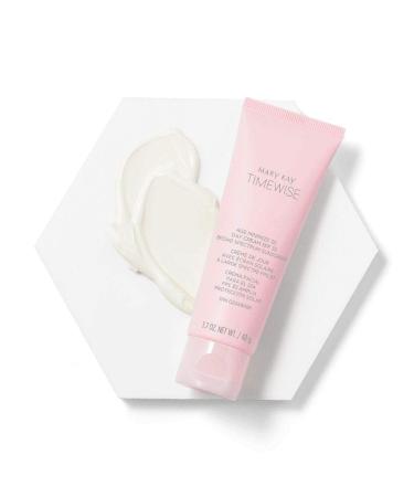 Mary Kay TimeWise 3D Age Minimize Day Cream SPF 30 Broad Spectrum Sunscreen (Combination To Oily)