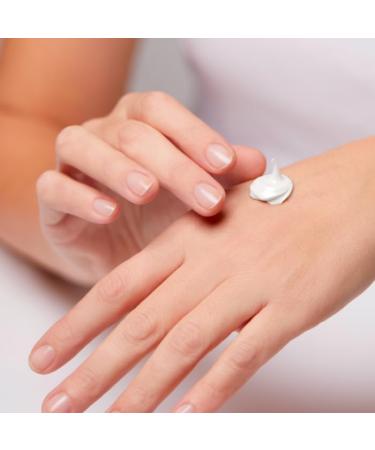 Blue Lagoon Hand Cream - Moisturizes protects and softens the hands' skin (1.7 oz | 50 ml) - Buy Online on GoSupps.com