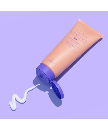 Luna Bronze Glow Gradual Self Tanning Moisturizing Lotion | Ultra Hydrating Natural Looking Sunless Tan | Soothing Natural & Organic Ingredients | Infused with Rosehip & Jojoba Oil (200ml/6.7 fl. oz) 6.7 Fl Oz (Pack of 1) - Buy Online on GoSupps.com