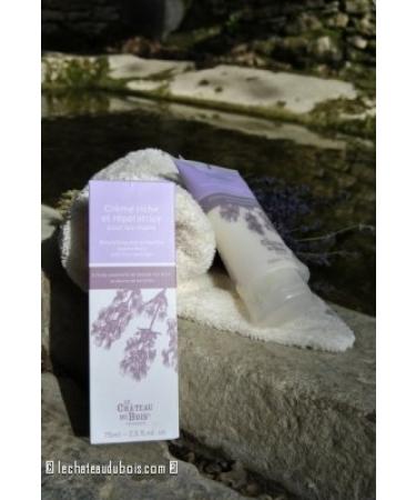 Le Chateau du Bois: 75ml healing and non-greasy hand cream made from real fine lavender from Haute Provence
