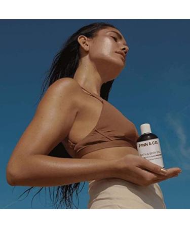 Buy FINN & CO. Bath & Body Wash for Men & Women - Cleanse Hydrate & Soothe | White Sand Fragrance | 8 oz - International Shipping Available - Buy Online on GoSupps.com