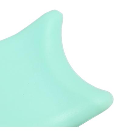 Lash Clip Applicator Green Plastic Curved Head Lash Clip Portable Daily Use Lashes Buddy Makeup Auxiliary Tool for Beginner and Professionals - Buy Online on GoSupps.com