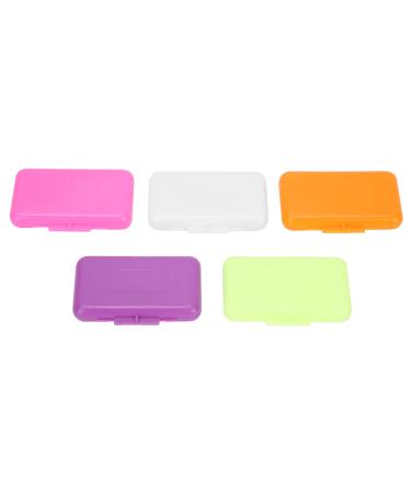 Food-grade fruit-flavored tooth wax soothes gums reduces discomfort and promotes recovery