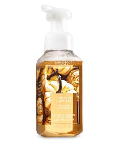 Bath Body Pumpkin Cupcake Gentle Foaming Hand Soap - 8.75 Fl Oz - Scented with Natural Essential Oils