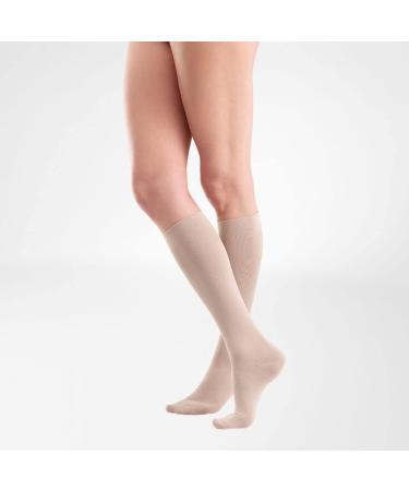 Shop Bauerfeind VenoTrain Act Microfiber AD Mens Compression Stockings - Graphite | International Shipping Available - Buy Online on GoSupps.com