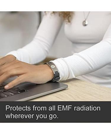 EMF Harmonizer Mobility+ Bracelet Waterproof Silicon Rubber EMF Protection Bracelet with Additional Energy Elements Personal EMF Protection Product with Dual Technology White One Size - Buy Online on GoSupps.com