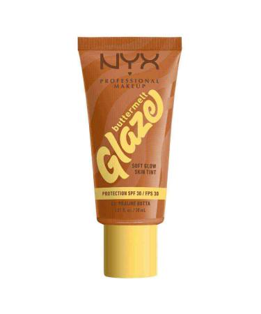 NYX PROFESSIONAL MAKEUP NYX Professional Makeup - Moisturizing Foundation SPF30 - Long-lasting for up to 12 hours - 93% Care Ingredients - Vegan Formula - Buttermelt Glaze Tint - Shade : Praline Butta - 30 ml