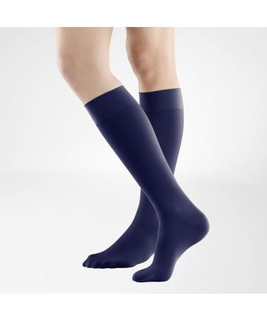 Bauerfeind VenoTrain Soft AD CCL2 Compression Stockings M+ Black Short | International Shipping Available - Buy Online on GoSupps.com