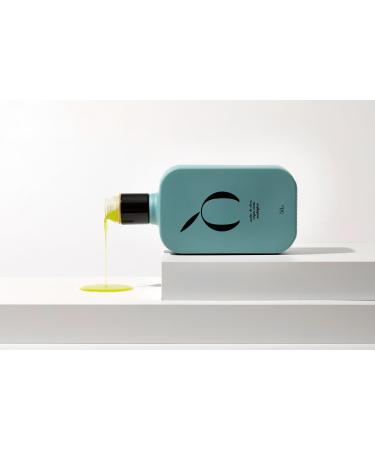 Oleum Laguna SL OLEUM LAGUNA Olive oil virgin olive oil extra environmentally friendly varieties corne goat and chamomile 500 ml - Buy Online on GoSupps.com