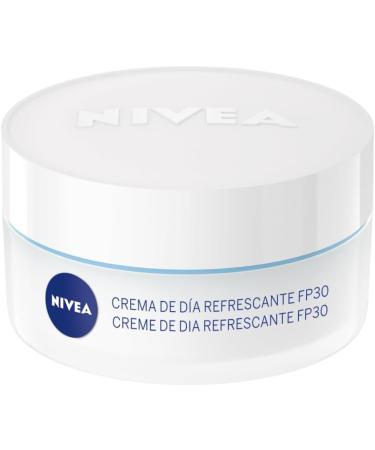 Beiersdorf NIVEA Refreshing day cream FP30 1 x 50 ml face cream with vitamin E refreshing cream for normal and combination skin with sun protection - Buy Online on GoSupps.com