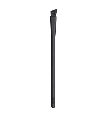NARS Kabuki Brush for Eyes kudoki-eye Brush - Buy Online on GoSupps.com