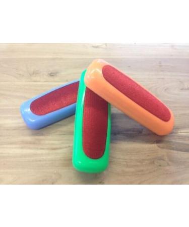 Professional Table Roller Lint Brush - Effortless Clean for All Fabrics | Fast International Shipping - Buy Online on GoSupps.com
