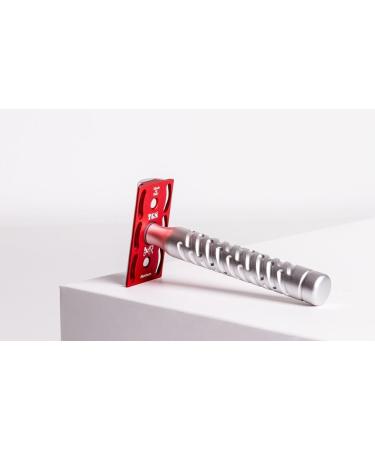 Shop The Goodfellas' Smile Styletto Sting Red Safety Razor - Silver/Black | Premium Shaving for All Skin Types - International Shipping Available - Buy Online on GoSupps.com