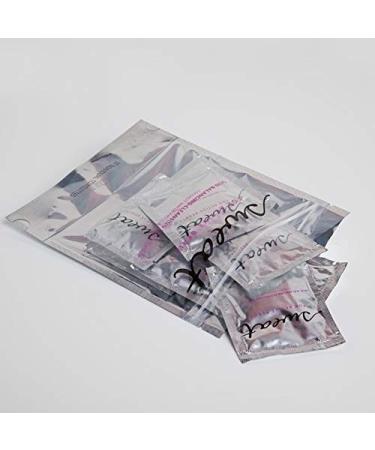 Vegan Cleansing Towelettes - Cruelty-Free Gluten-Free Makeup Wipes with Coconut Water & Vitamin E (10 Pack) - Shop Now - Buy Online on GoSupps.com