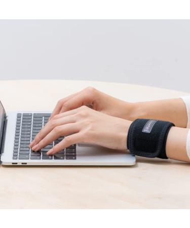 Phiten Metax Wrist & Ankle Wrap - Aqua-Metals Sports Gear for Men & Women | Daily Wear One Size Fits Most Black - Buy Online on GoSupps.com